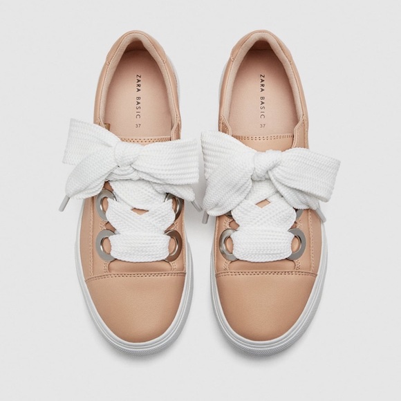 Zara Shoes - NWT ZARA Sneakers with Oversized Laces and Grommet